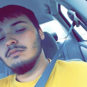 Meet your Posher, Dustin